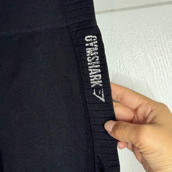 Gymshark ENERGY SEAMLESS LEGGINGS Black Size S Sport Performance High Waist - Picture 4 of 9